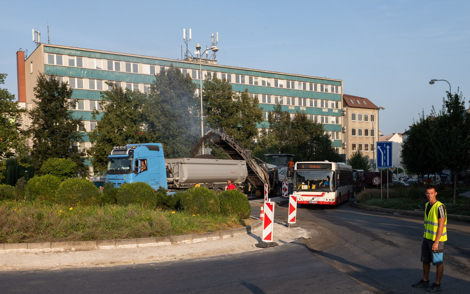 Loni Zlínský kraj dokončil opravu prvního úseku frekventované silnice.
