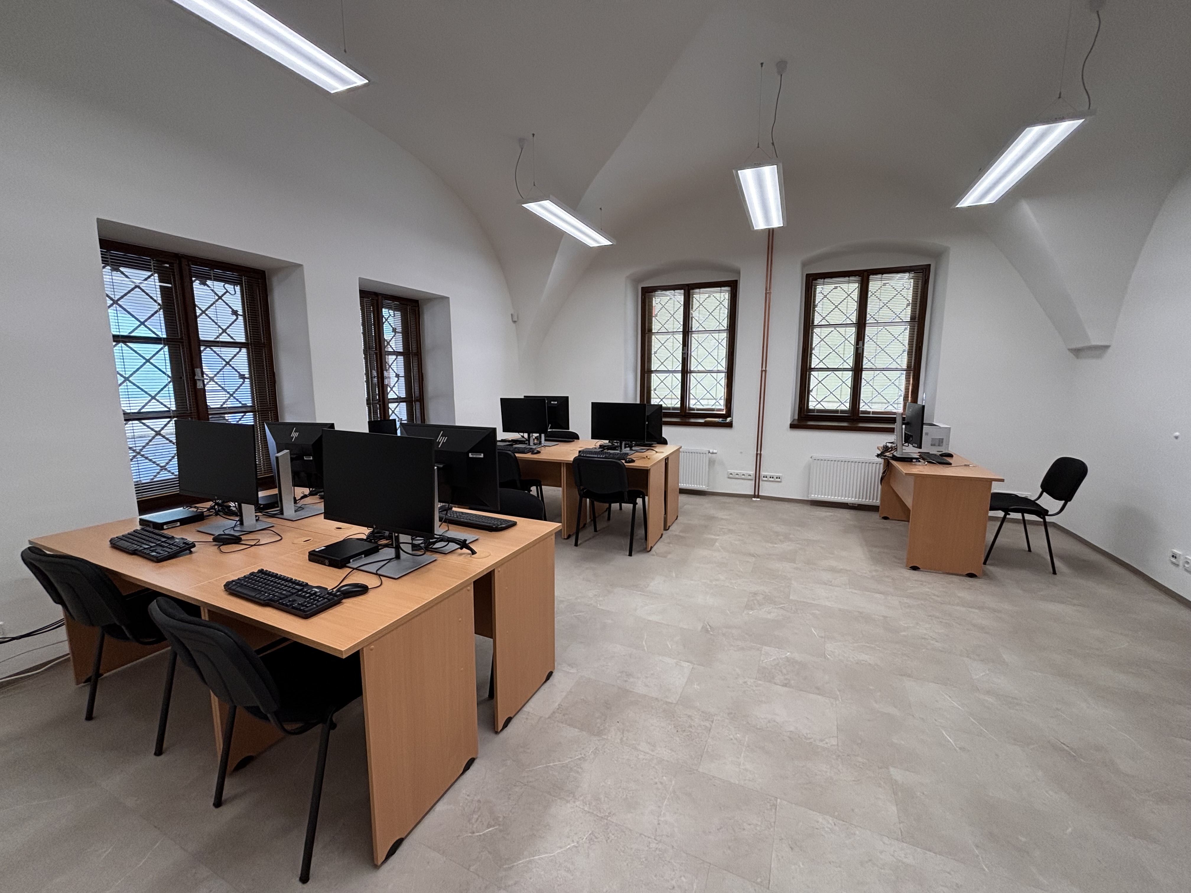 Nová místnost pro zkoušky uchazečů o řidičské oprávnění.