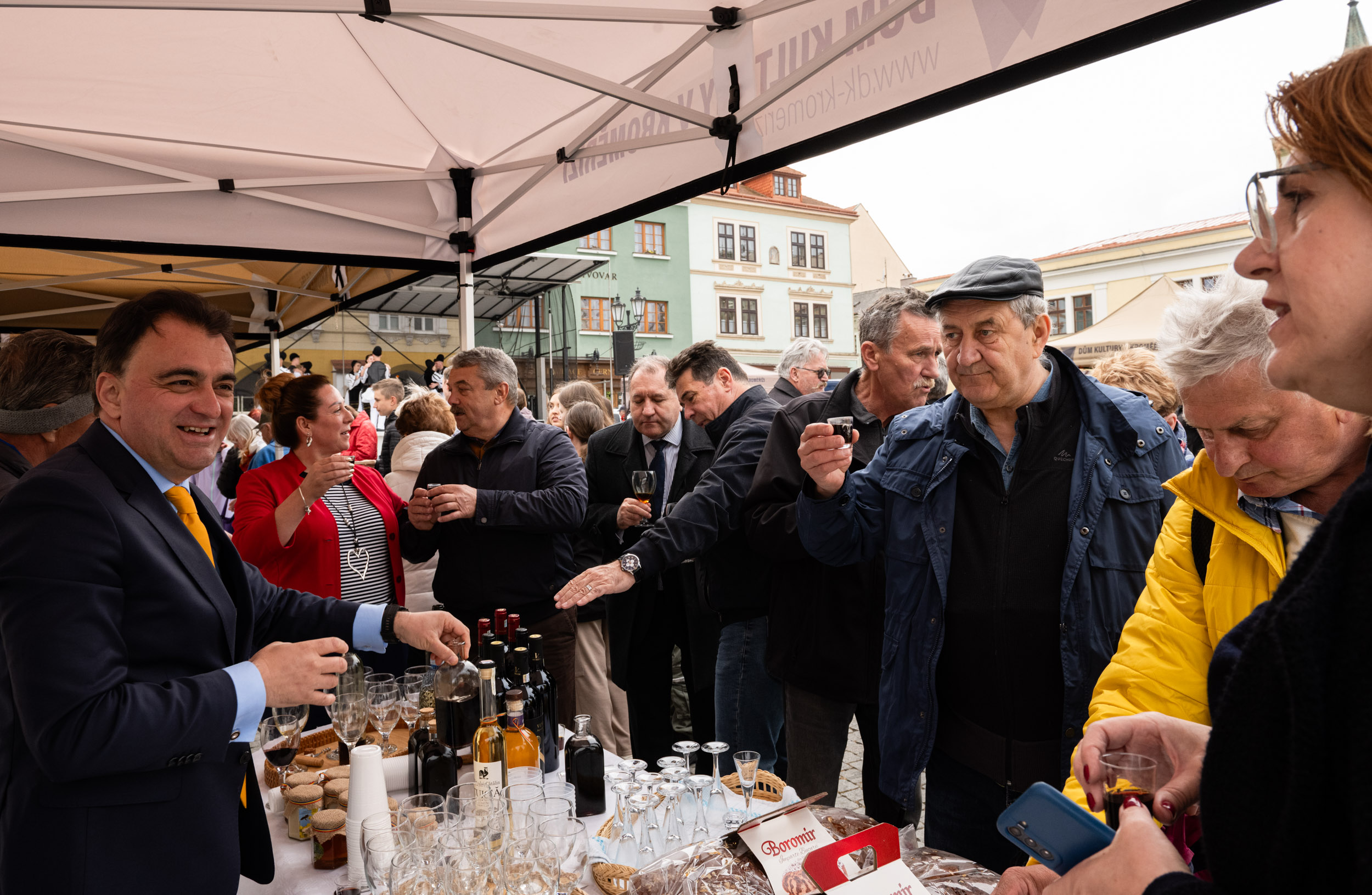 Připravena byla i ochutnávka rumunské gastronomie.