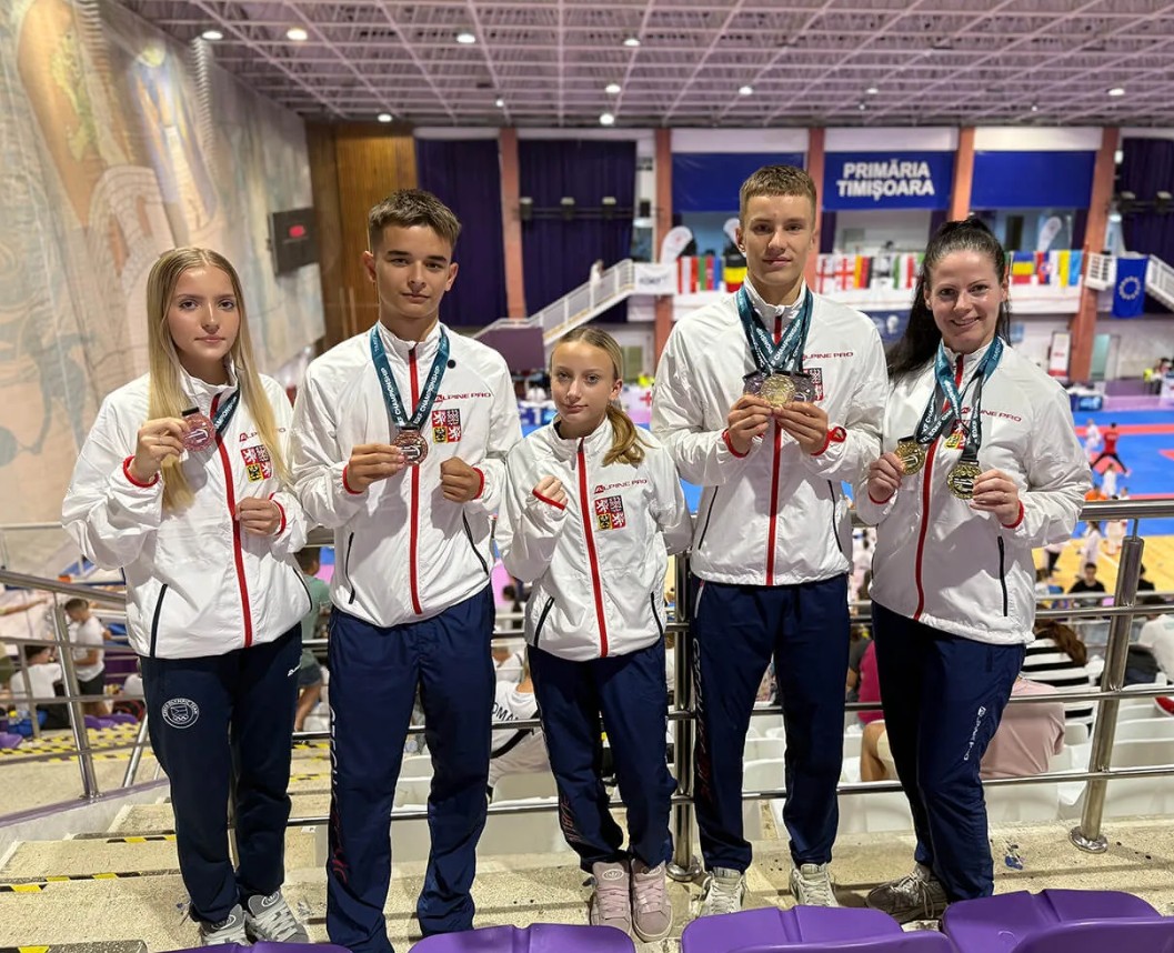 Úspěšní kroměřížští reprezentanti.
FOTO: https://karate-kromeriz.cz/