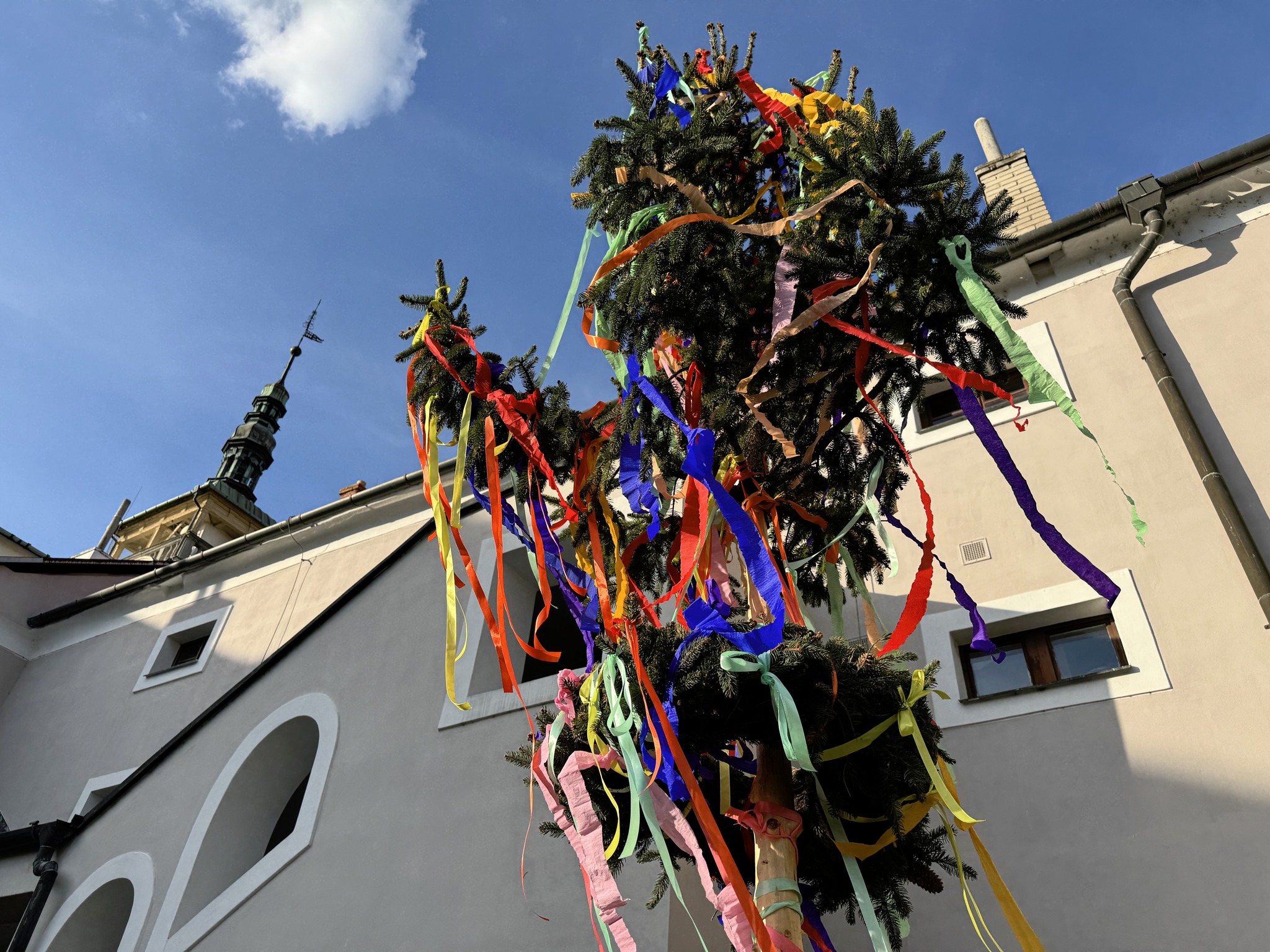 Pálení čarodějnic a stavění máje 2025